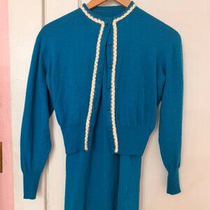 Vintage 1950s Knitwear Set Jantzen Blue and White Sweater And Skirt Small/Medium